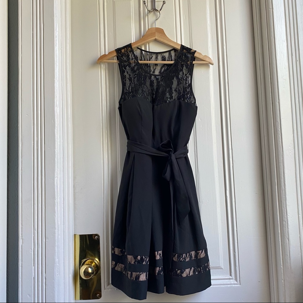 Guess Black Sleeveless Fit and Flare Lace Trim Dress